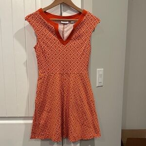 New York & Company Orange Patterned Mini Dress